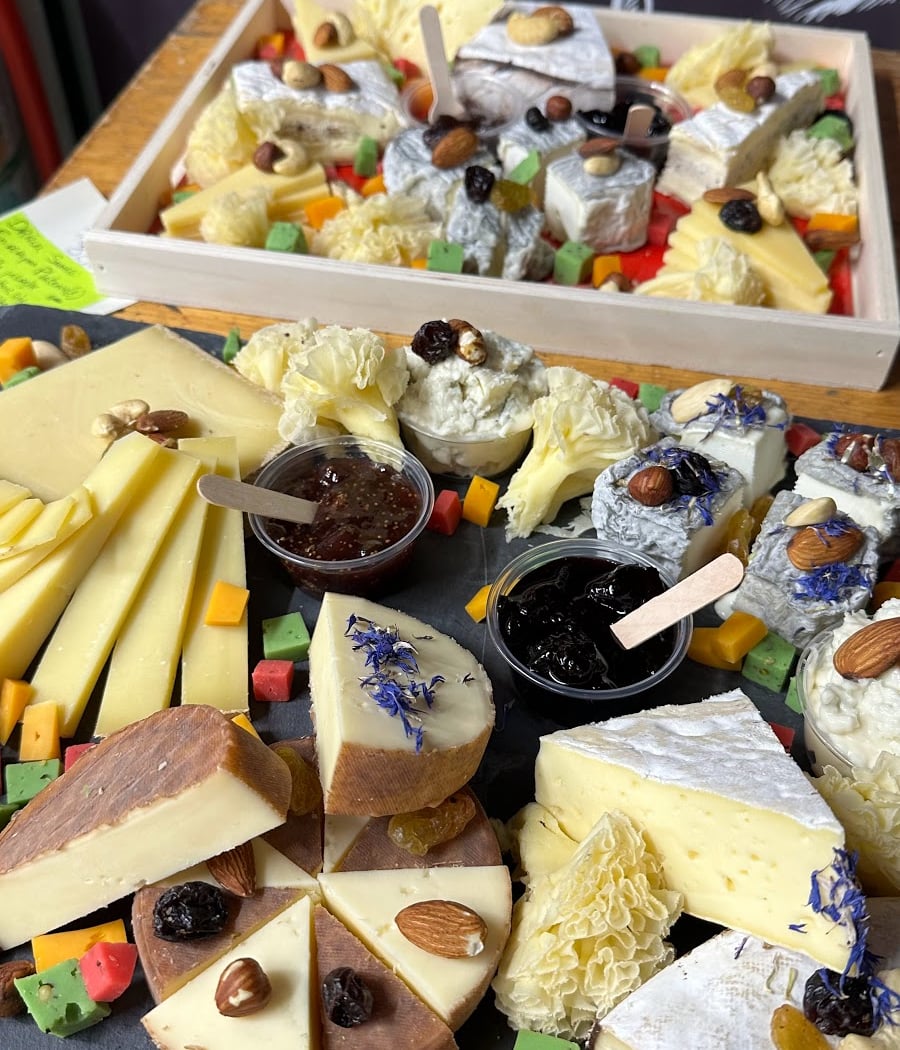Les Fromages Des Batignolles 1